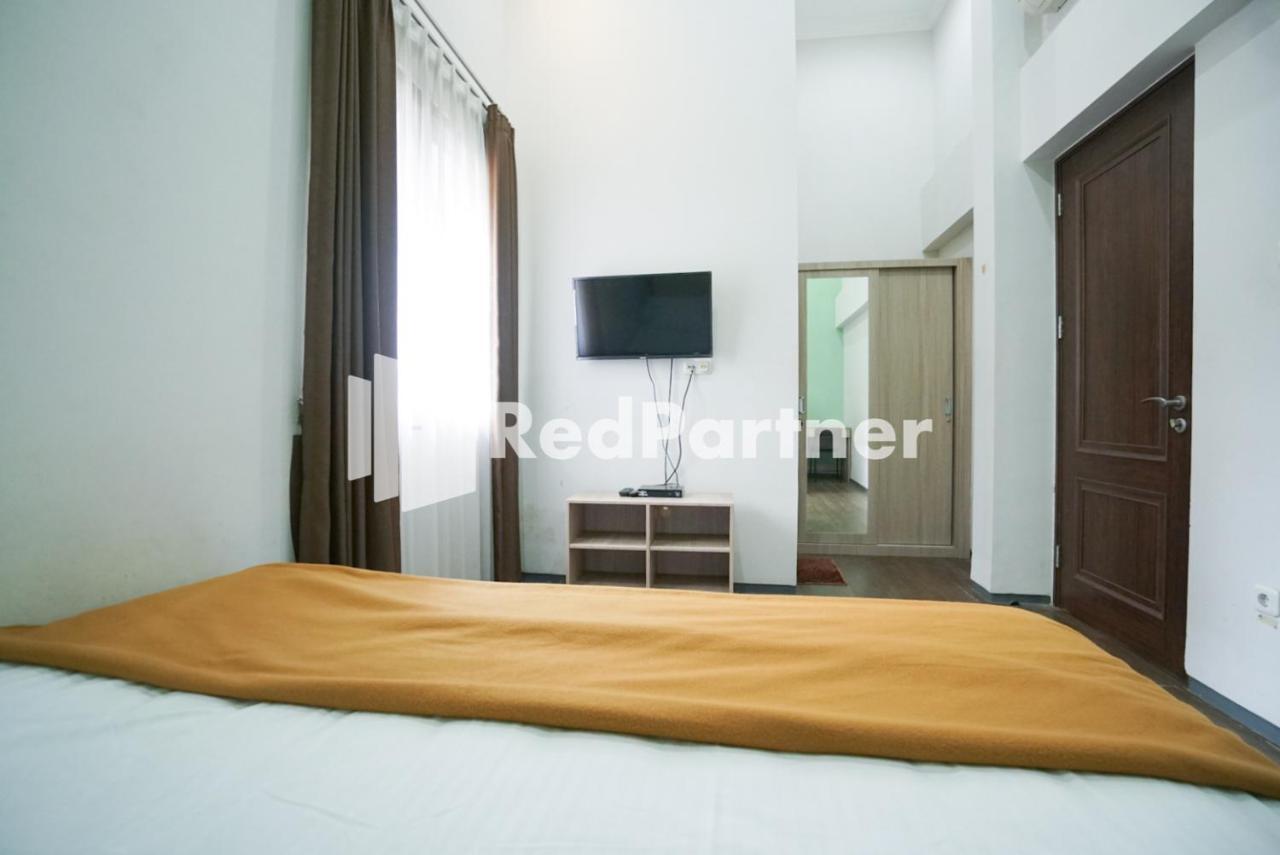 Toba Mansion Syariah Near Benhil Redpartner Hotel Jakarta Exterior photo